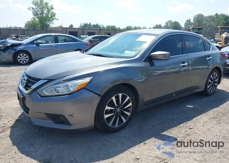 2017 Nissan Altima 2.5 Sv z USA, uszkodzony, nr VIN 1N4AL3AP8HC191725